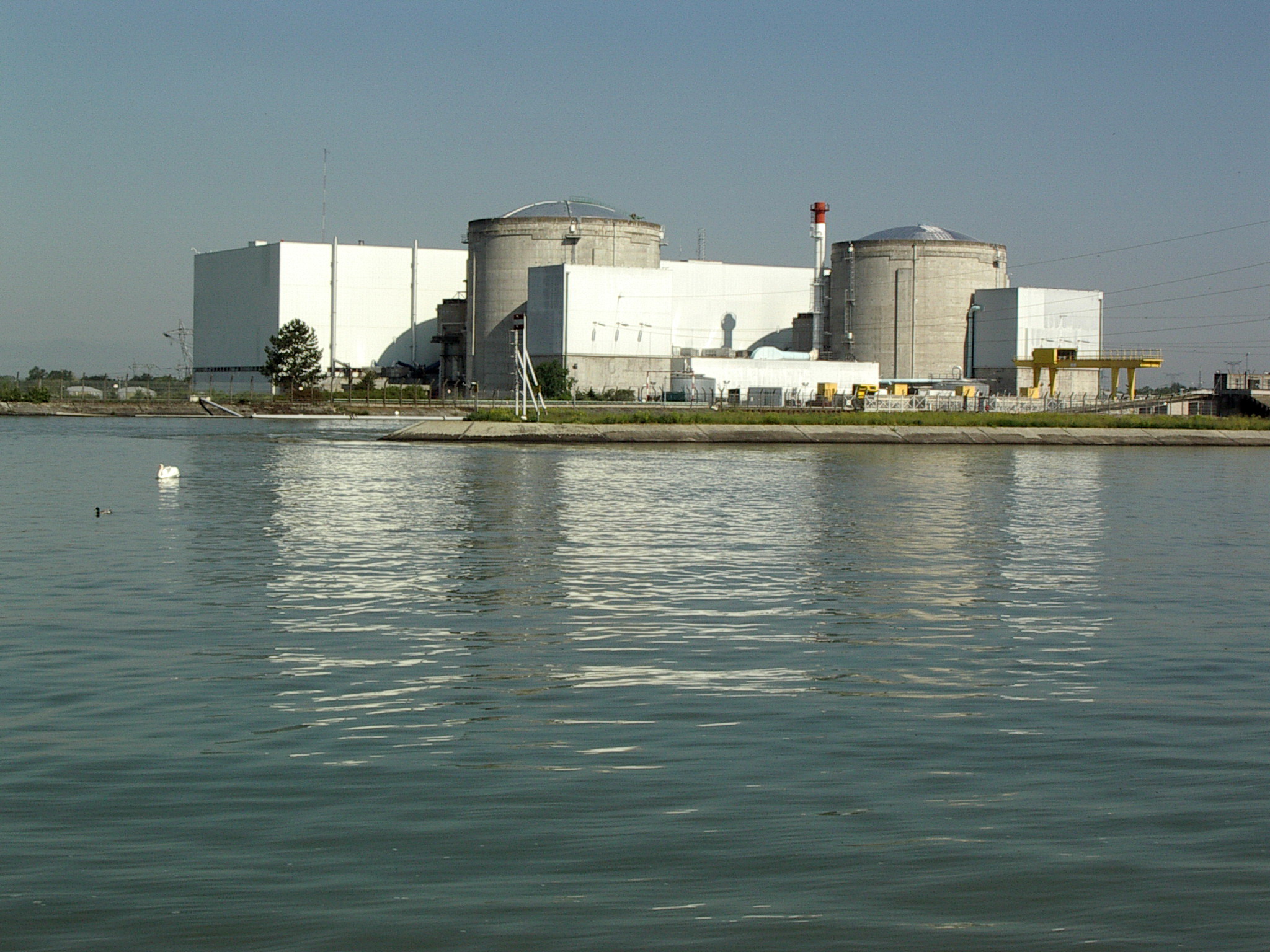 Atomkraftwerk_Fessenheim_AKW_zwei_Atomreaktoren